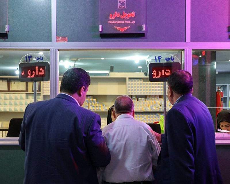 گزارش میدانی؛ نسخه‌های سرگردان بیماران میان داروخانه و بیمه